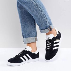 Adidas gazelle sneakers